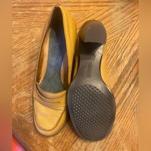 Aerosoles leather Pumps